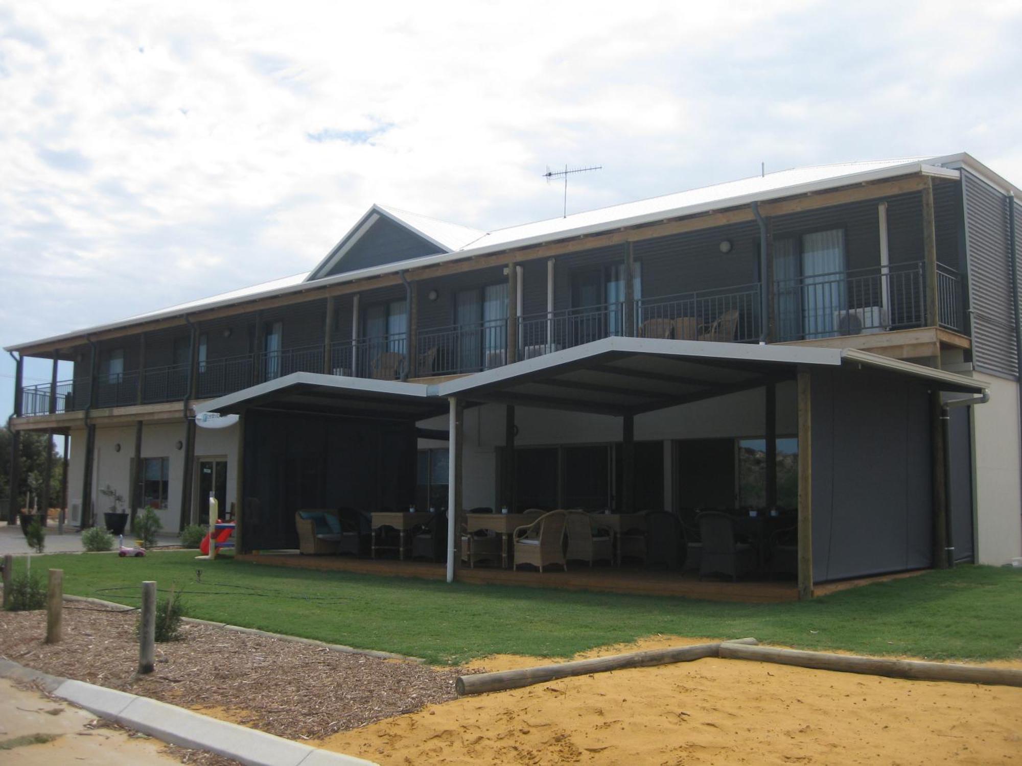 Centrebreak Beach Stay Green Head Bagian luar foto